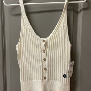 NWT ABERCROMBIE SWEATER TANK